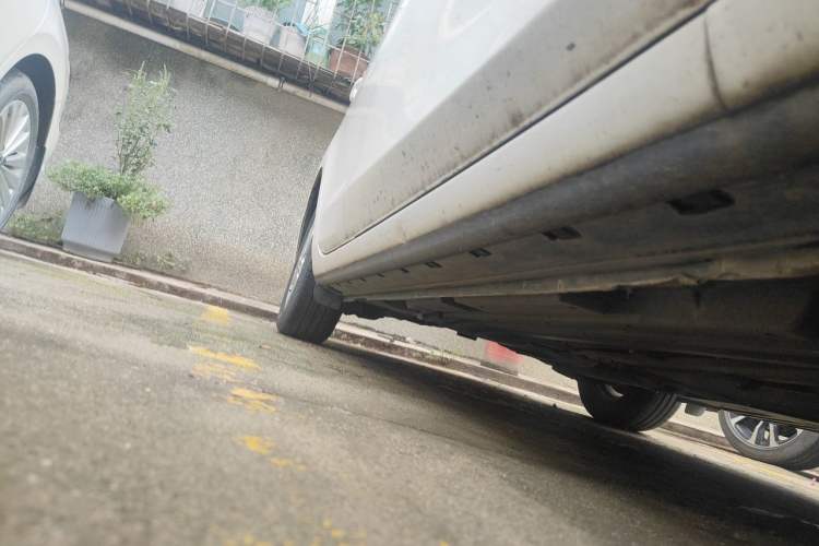 Used Mazda 3 2013 Sedan 1.6L Automatic Elite Model Chassis Front Right