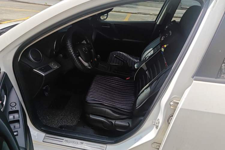 Used Mazda 3 2013 Sedan 1.6L Automatic Elite Model Driver Seat