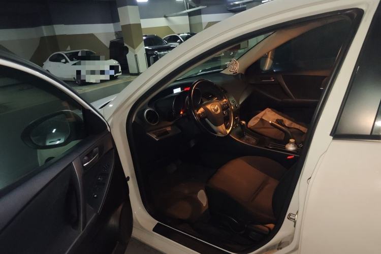Used Mazda 3 2013 Sedan 1.6L Automatic Elite Model Driver Seat