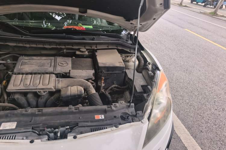 Used Mazda 3 2013 Sedan 1.6L Automatic Elite Model Engine Bay Left