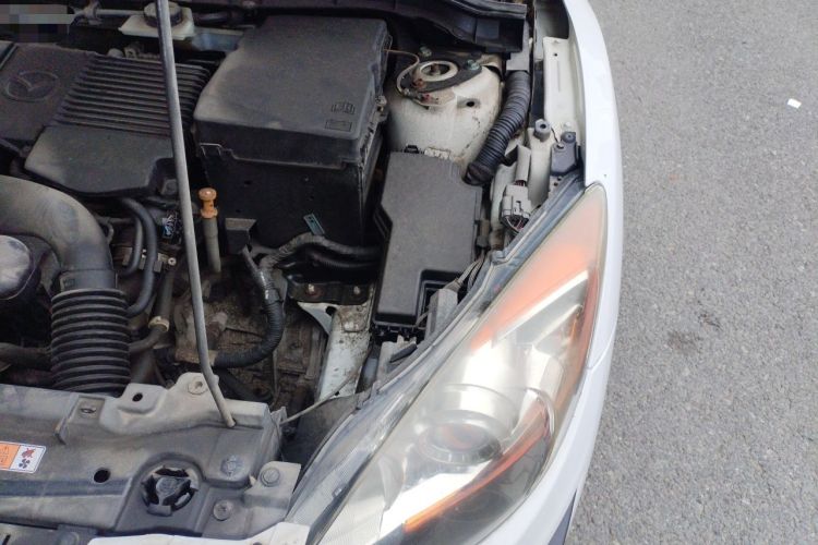 Used Mazda 3 2013 Hatchback 1.6L Automatic Elite Model Engine Bay Left