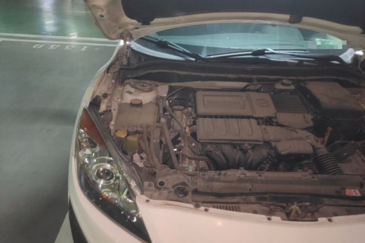 Used Mazda 3 2013 Hatchback 1.6L Automatic Elite Model Engine Bay Right