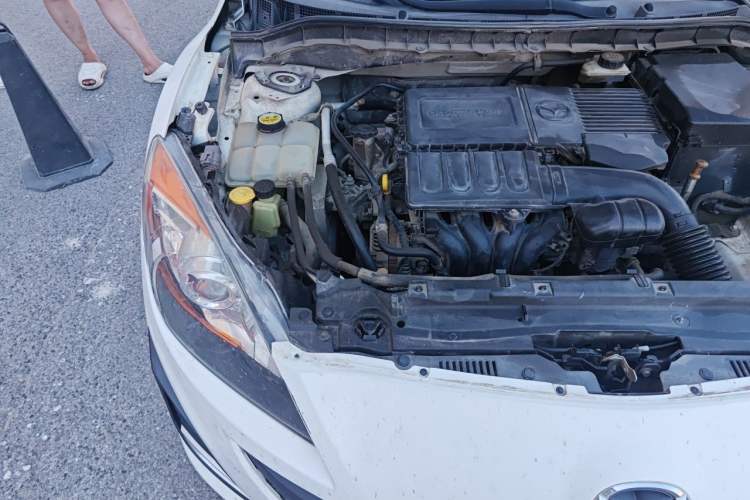 Used Mazda 3 2013 Sedan 1.6L Automatic Elite Model Engine Bay Right