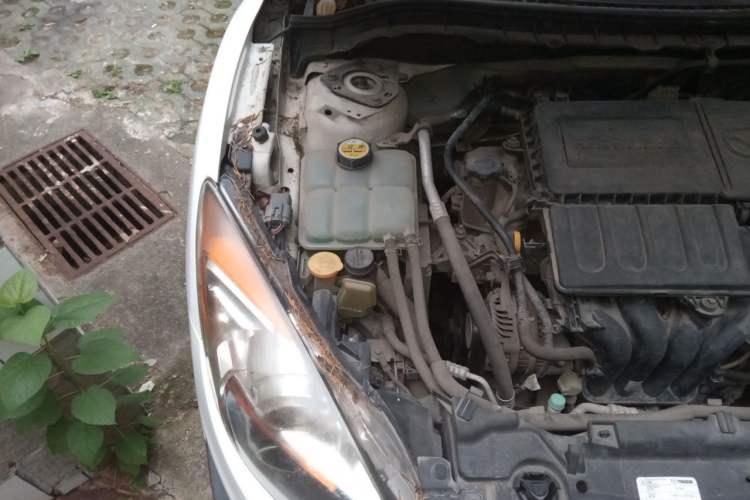 Used Mazda 3 2013 Sedan 1.6L Automatic Elite Model Engine Bay Right
