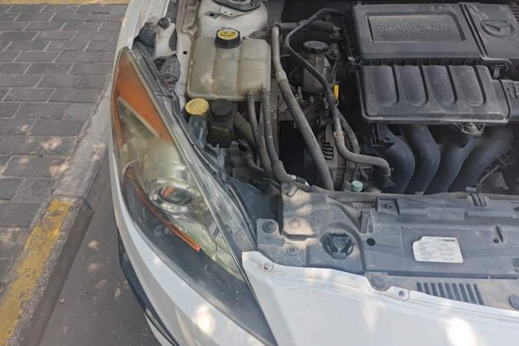 Used Mazda 3 2013 Sedan 1.6L Automatic Elite Model Engine Bay Right