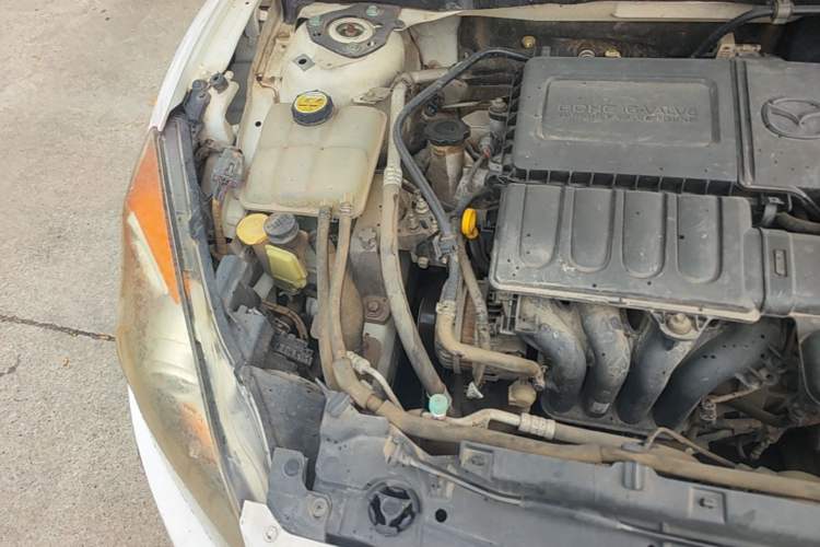 Used Mazda 3 2013 Sedan 1.6L Automatic Elite Model Engine Bay Right