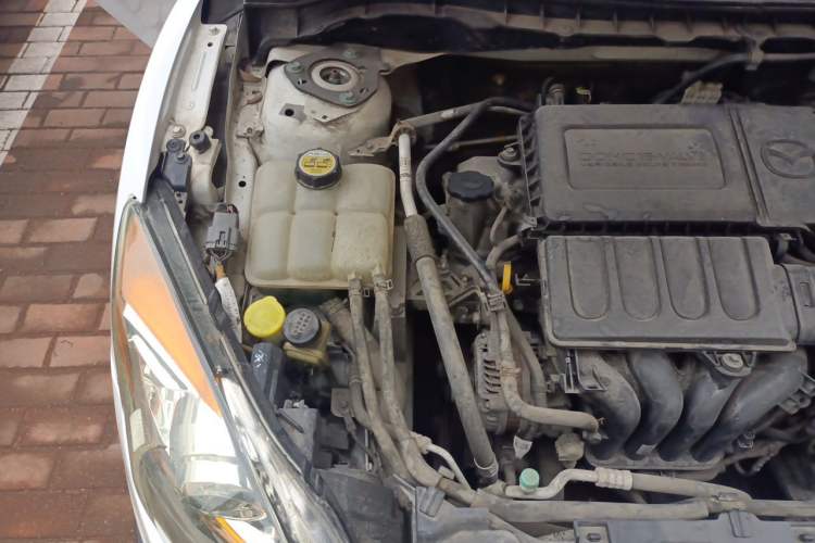 Used Mazda 3 2013 Sedan 1.6L Automatic Elite Model Engine Bay Right