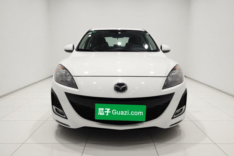 Used Mazda 3 2013 Hatchback 1.6L Automatic Elite Model Exterior 1