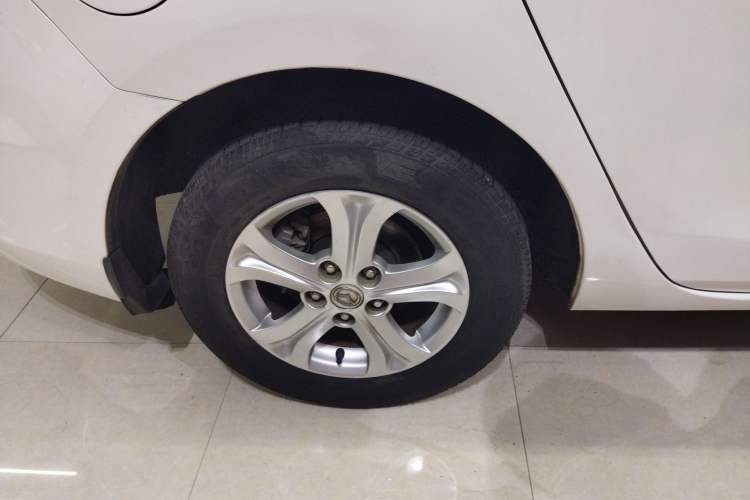 Used Mazda 3 2013 Sedan 1.6L Automatic Elite Model Exterior 8