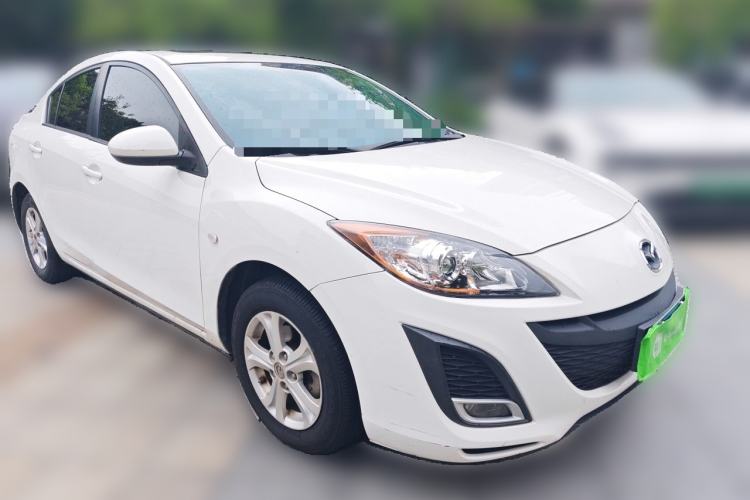 Used Mazda 3 2013 Sedan 1.6L Automatic Elite Model Front Right 45 Deg