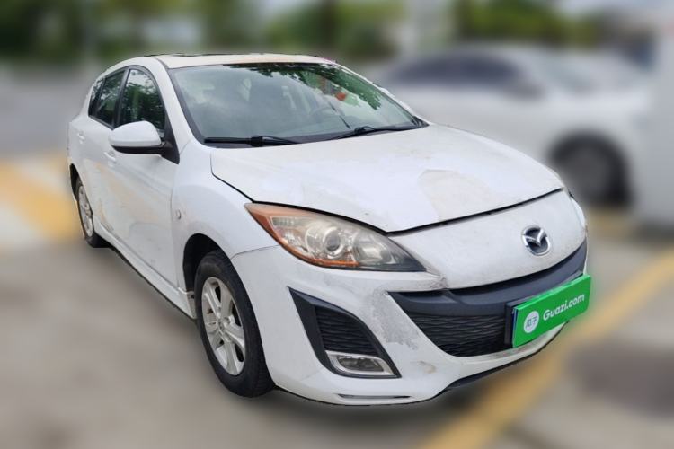 Used Mazda 3 2013 Hatchback 1.6L Automatic Elite Model Front Right 45 Deg