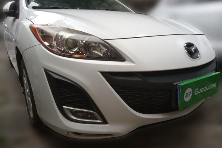 Used Mazda 3 2013 Sedan 1.6L Automatic Elite Model Front Right 45 Deg