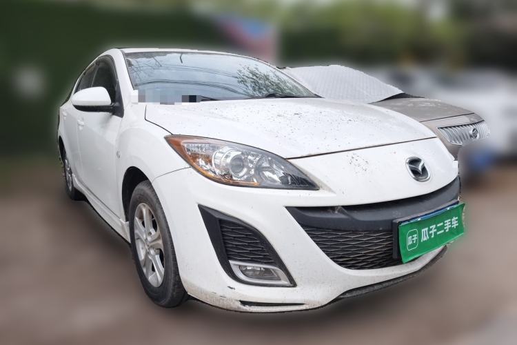 Used Mazda 3 2013 Hatchback 1.6L Automatic Elite Model Front Right 45 Deg