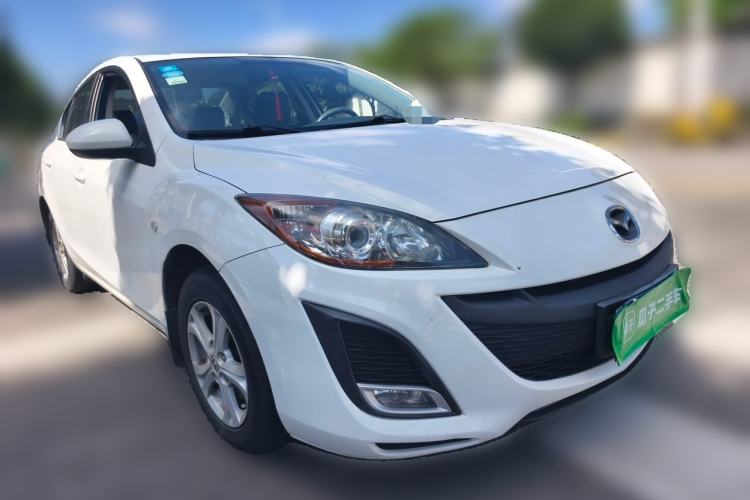 Used Mazda 3 2013 Sedan 1.6L Automatic Elite Model Front Right 45 Deg