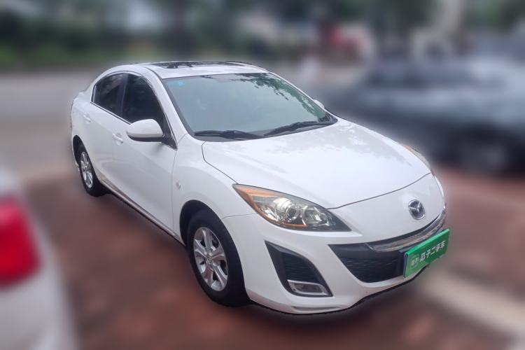 Used Mazda 3 2013 Sedan 1.6L Automatic Elite Model Front Right 45 Deg