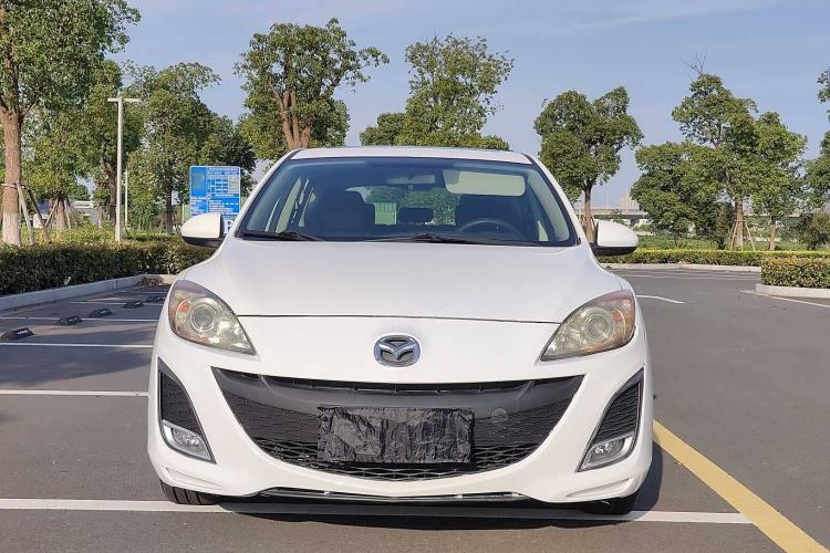 Used Mazda 3 2013 Hatchback 1.6L Automatic Elite Model Front