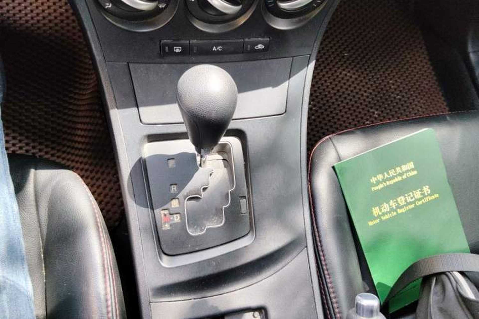 Used Mazda 3 2013 Hatchback 1.6L Automatic Elite Model Gear Lever