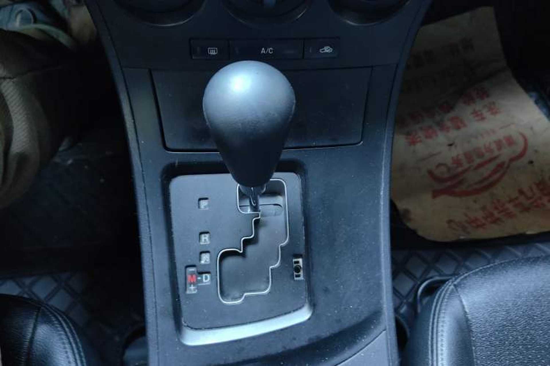 Used Mazda 3 2013 Sedan 1.6L Automatic Elite Model Gear Lever