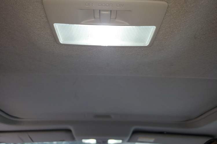 Used Mazda 3 2013 Sedan 1.6L Automatic Elite Model Headliner