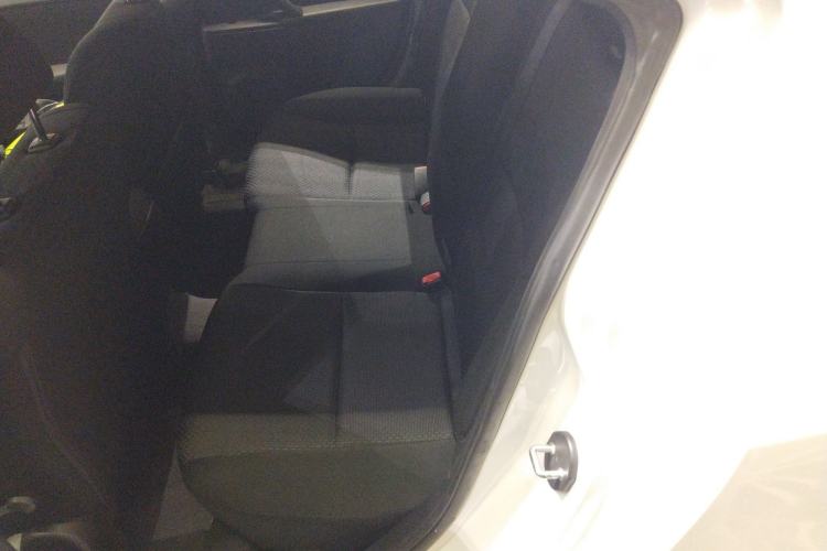 Used Mazda 3 2013 Sedan 1.6L Automatic Elite Model Interior 4