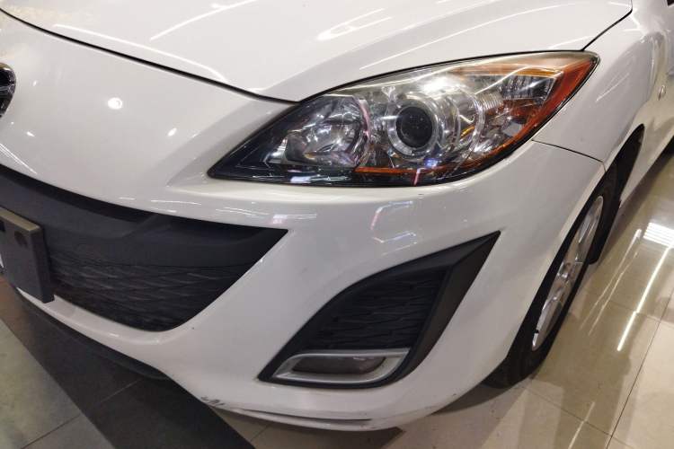 Used Mazda 3 2013 Sedan 1.6L Automatic Elite Model Left Front Headlight