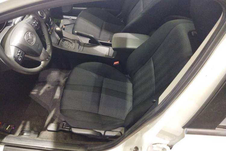 Used Mazda 3 2013 Sedan 1.6L Automatic Elite Model Left Front Seat