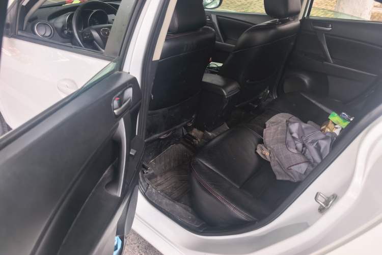 Used Mazda 3 2013 Sedan 1.6L Automatic Elite Model Left Rear Seat