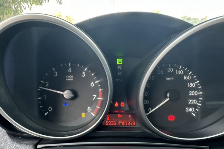Used Mazda 3 2013 Sedan 1.6L Automatic Elite Model Odometer Close Up