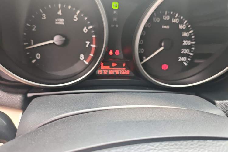 Used Mazda 3 2013 Sedan 1.6L Automatic Elite Model Odometer Close Up