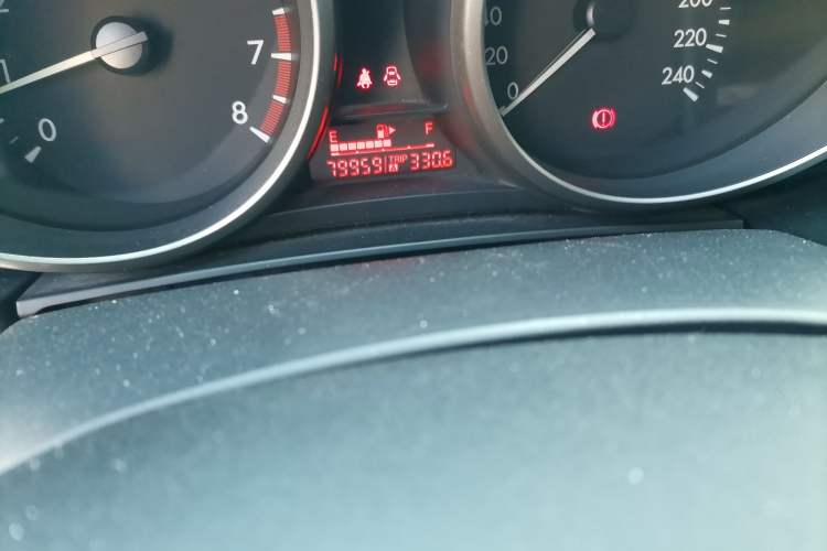 Used Mazda 3 2013 Sedan 1.6L Automatic Elite Model Odometer Close Up