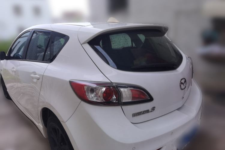 Used Mazda 3 2013 Hatchback 1.6L Automatic Elite Model Rear Left 45 Deg
