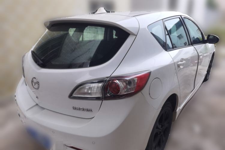 Used Mazda 3 2013 Hatchback 1.6L Automatic Elite Model Rear Right 45 Deg