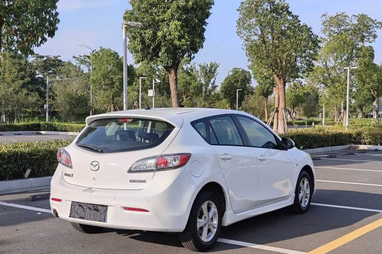Used Mazda 3 2013 Hatchback 1.6L Automatic Elite Model Rear Right 45 Deg