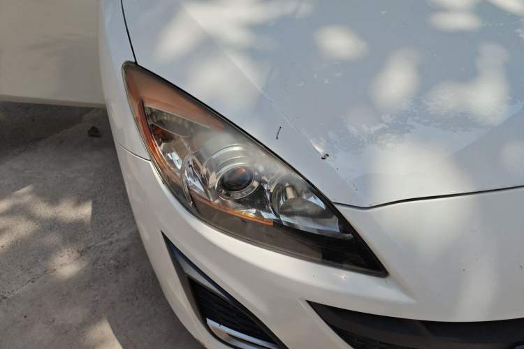 Used Mazda 3 2013 Hatchback 1.6L Automatic Elite Model Right Front Headlight