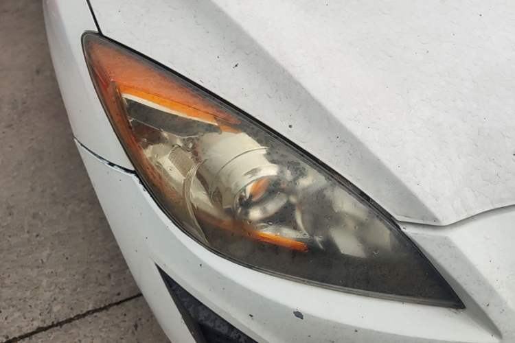 Used Mazda 3 2013 Sedan 1.6L Automatic Elite Model Right Front Headlight