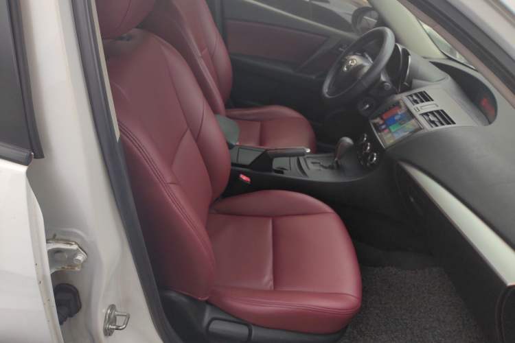 Used Mazda 3 2013 Hatchback 1.6L Automatic Elite Model Right Front Seat