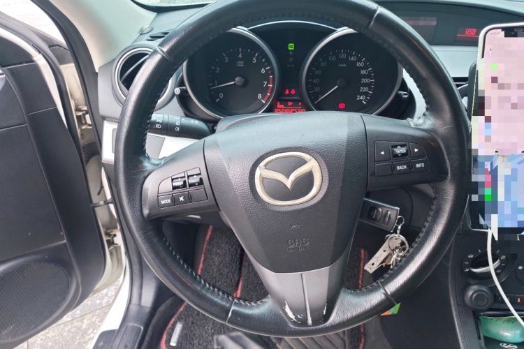 Used Mazda 3 2013 Sedan 1.6L Automatic Elite Model Steering Wheel