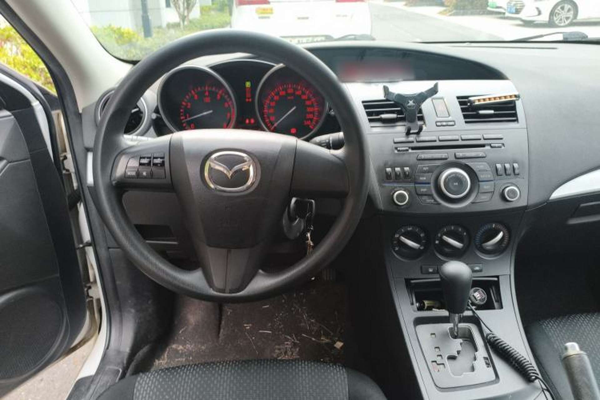 Used Mazda 3 2013 Hatchback 1.6L Automatic Elite Model Steering Wheel