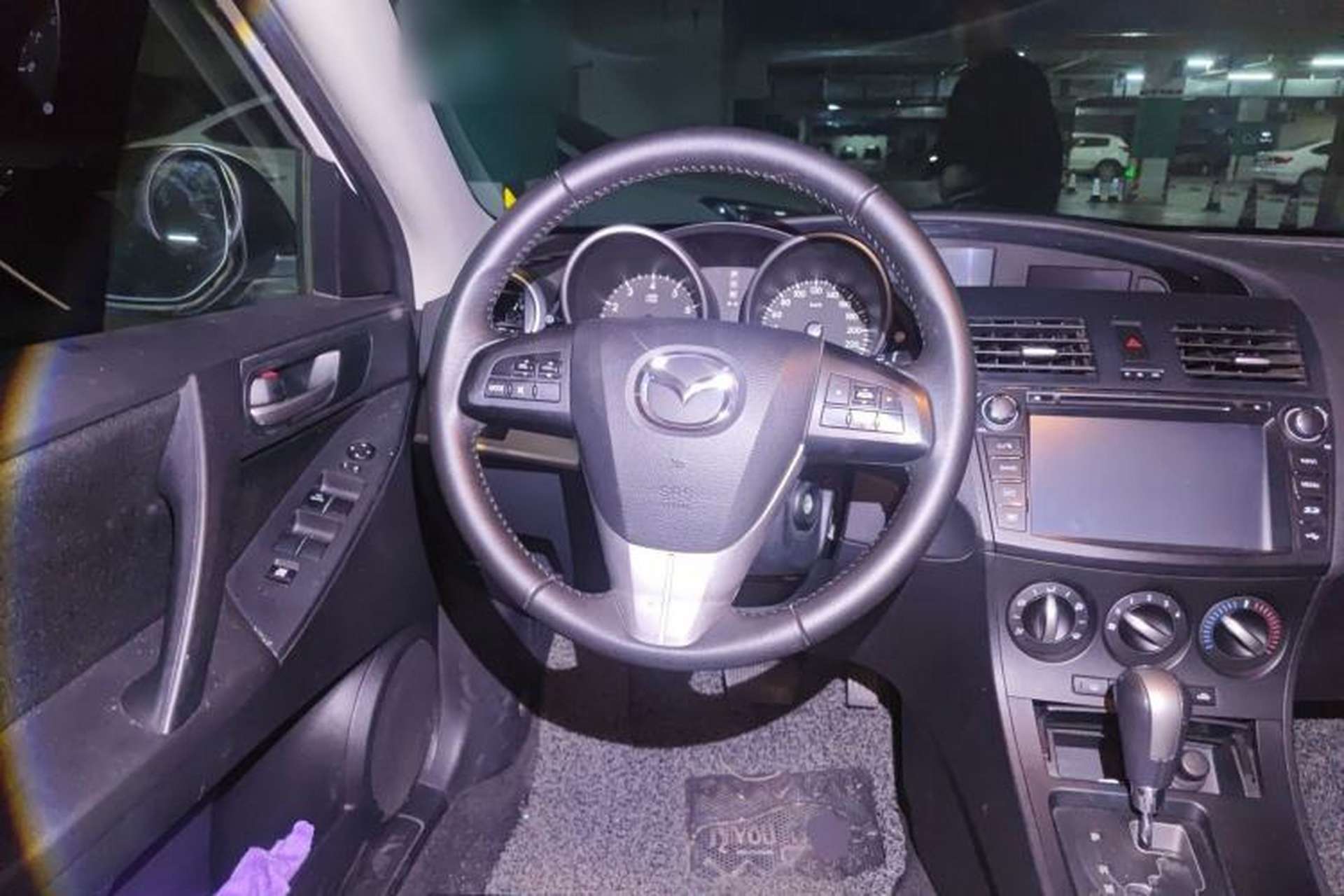 Used Mazda 3 2013 Sedan 1.6L Automatic Elite Model Steering Wheel