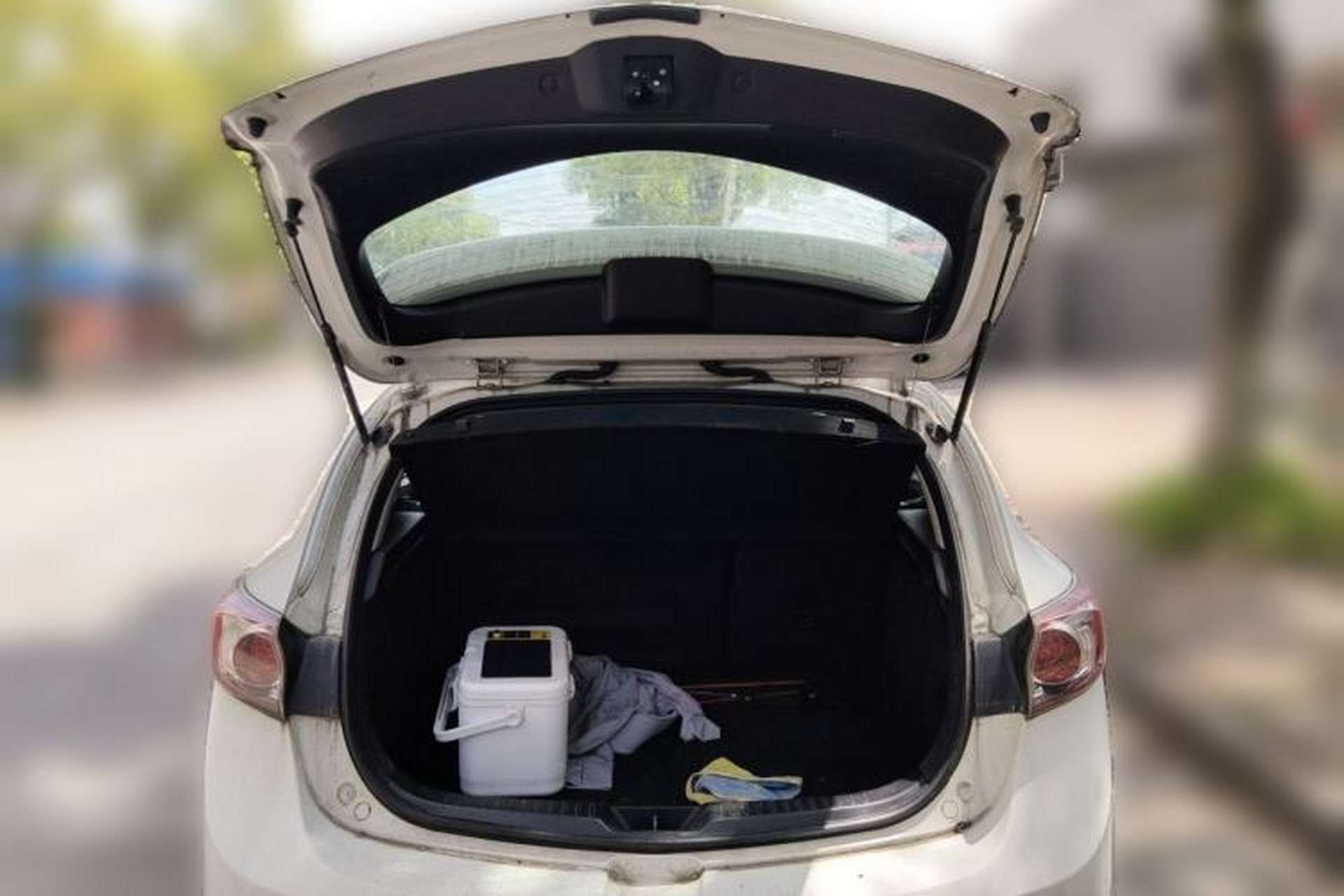 Used Mazda 3 2013 Hatchback 1.6L Automatic Elite Model Trunk