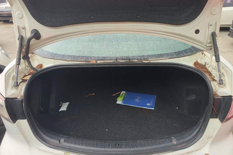 Used Mazda 3 2013 Sedan 1.6L Automatic Elite Model Trunk