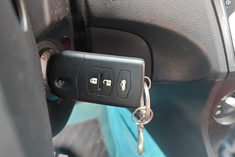 Used Mazda 3 2013 Sedan 1.6L Automatic Elite Model Vehicle Key