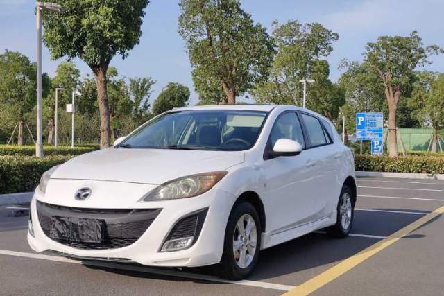 Used Mazda 3 2013 Hatchback 1.6L Automatic Elite Model