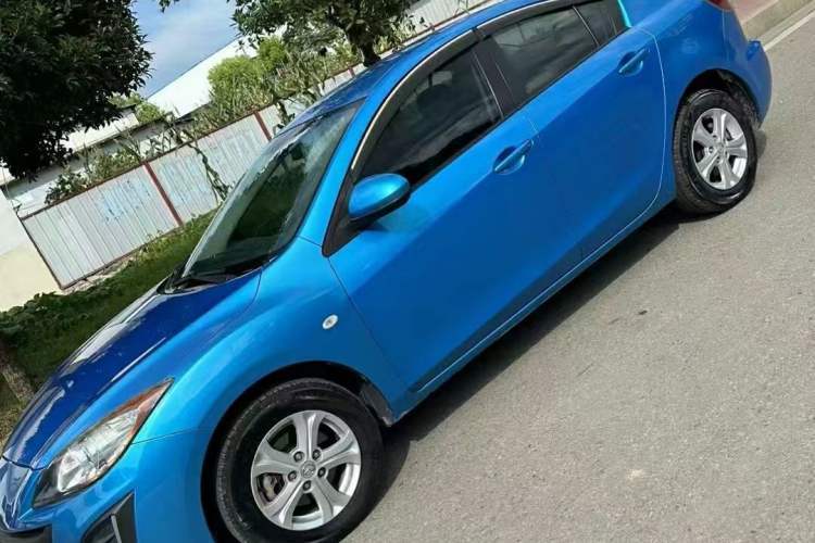Used Mazda 3 2015 Sedan 1.6L Automatic Comfort Model Guazi used car, China used car export, Used car for sale, Used cars, Cheapest cars for sale