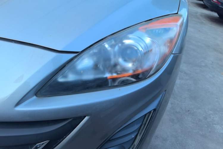 Used Mazda 3 2015 Sedan 1.6L Automatic Elite Model Left Front Headlight