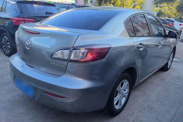 Used Mazda 3 2015 Sedan 1.6L Automatic Elite Model Rear Right 45 Deg