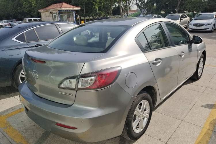 Used Mazda 3 2015 Sedan 1.6L Manual Comfort Model Rear Right 45 Deg