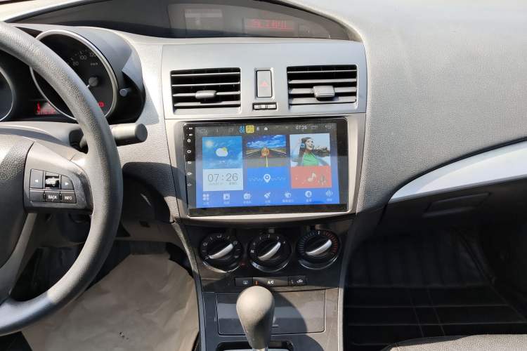Used Mazda 3 2015 Sedan 1.6L Automatic Elite Model Audio And AC Panel