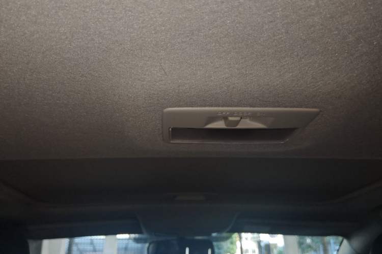 Used Mazda 3 2015 Hatchback 1.6L Automatic Elite Model Headliner