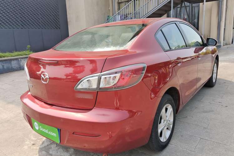 Used Mazda 3 2015 Sedan 1.6L Automatic Elite Model Rear Right 45 Deg